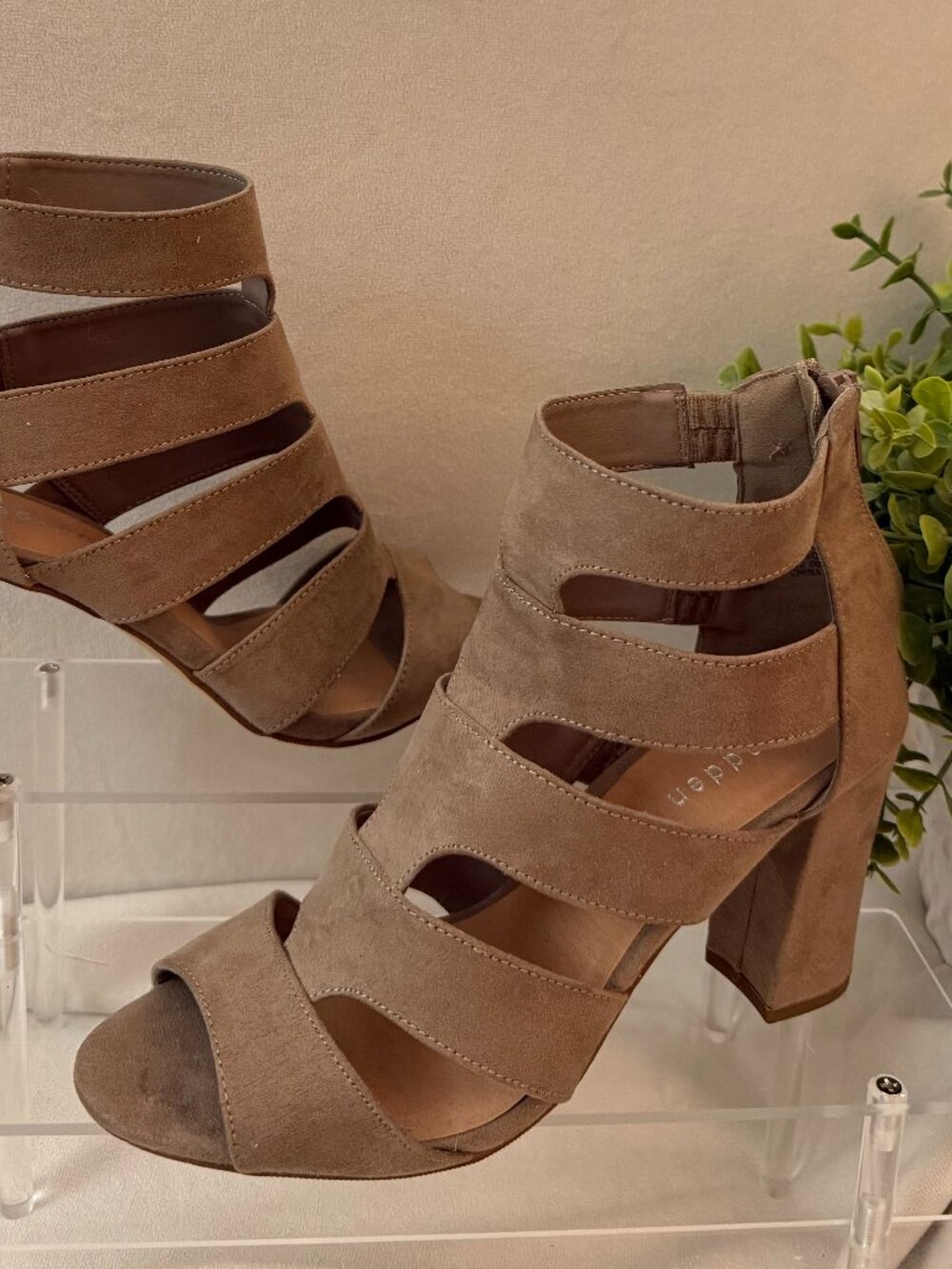 Madden Girl Taupe Caged Block Heel Sandals Size 7